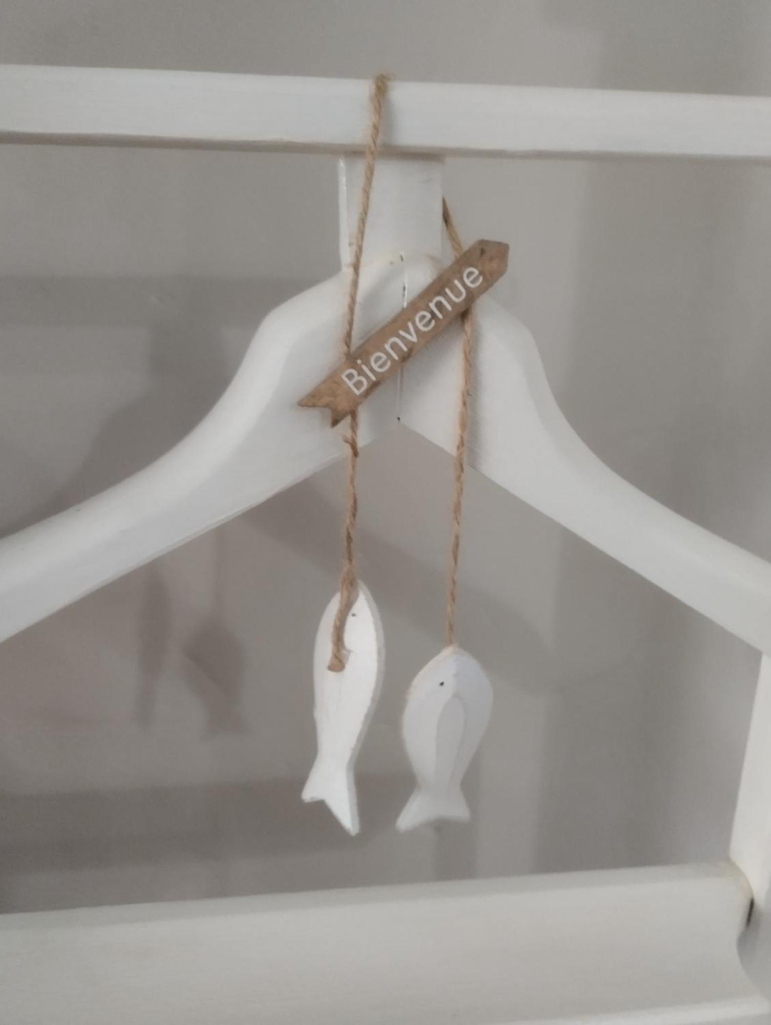 Chez Les Filles Bed & Breakfast Dions Bagian luar foto